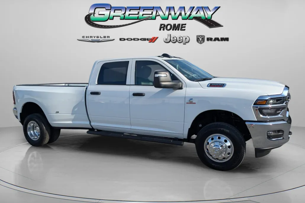 2025 Ram 3500 Tradesman photo 1
