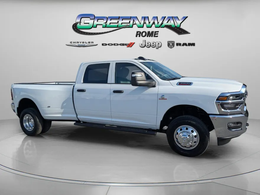 2025 Ram 3500 Tradesman photo 1