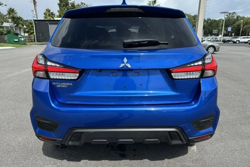 2021 Mitsubishi Outlander Sport S photo 1