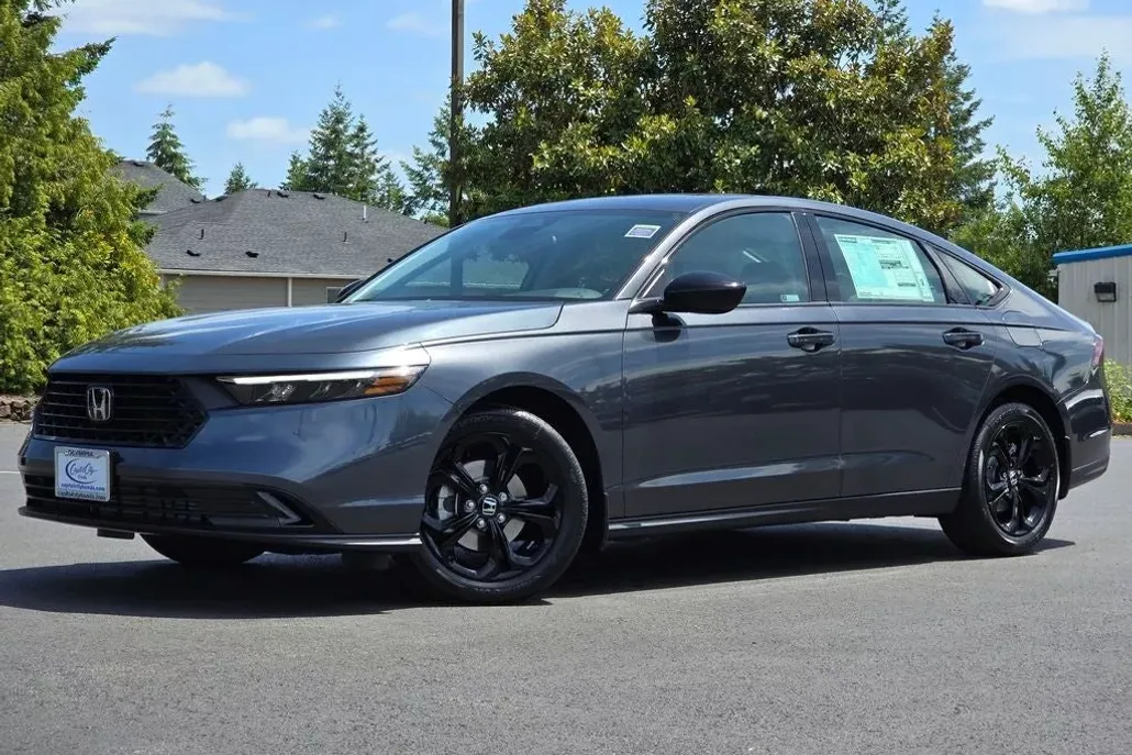 2025 Honda Accord SE 1.5T photo 1