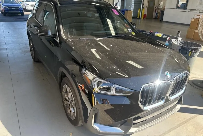 2023 Bmw X1 XDrive28i photo 1