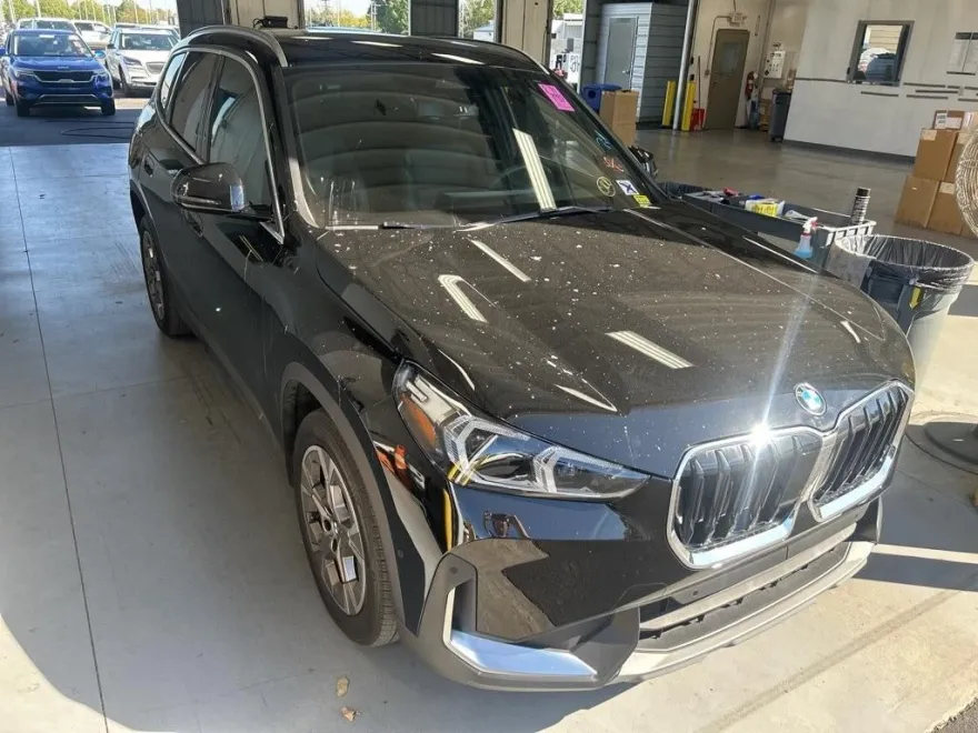 2023 Bmw X1 XDrive28i photo 1