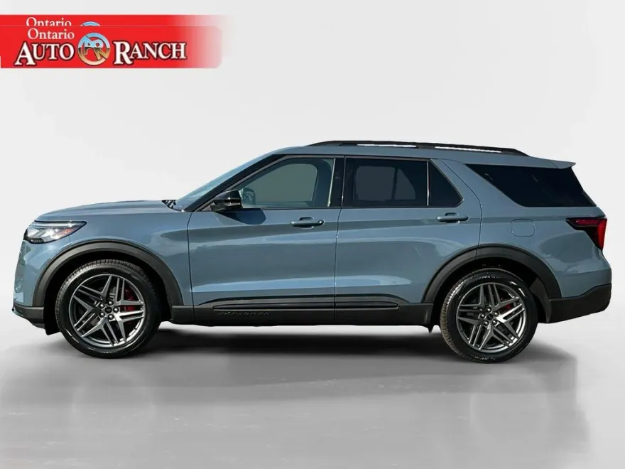 2025 Ford Explorer ST photo 1