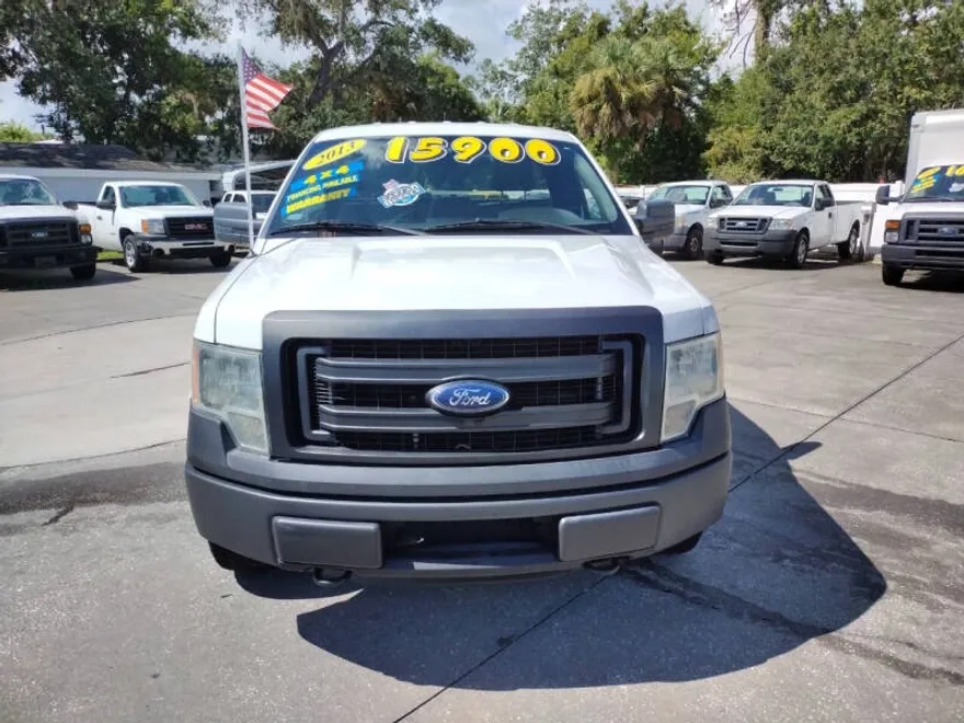 2013 Ford F-150 XL photo 1
