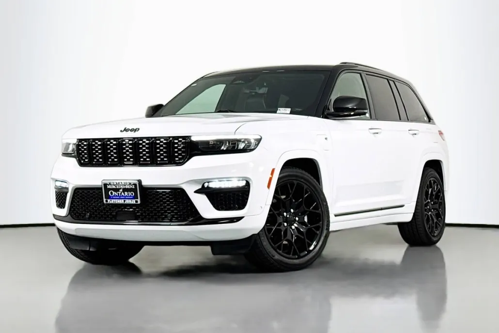 2022 Jeep Cherokee photo 1