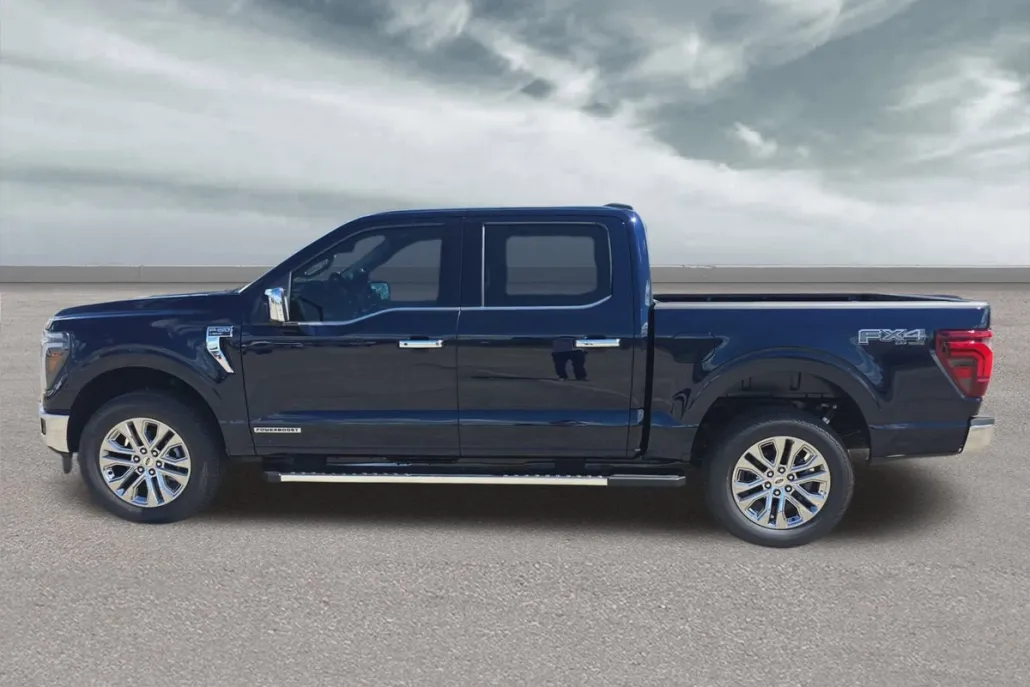 2025 Ford F-150 Lariat photo 1