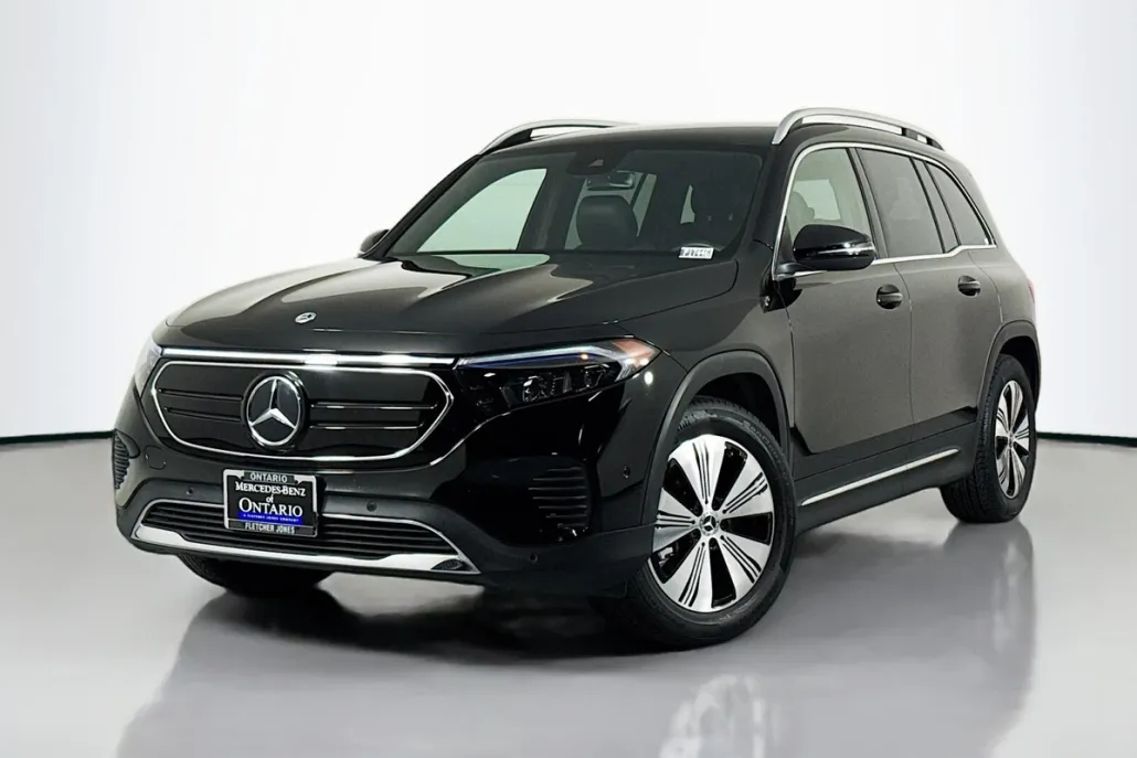 2023 Mercedes Benz EQB 300 4MATIC photo 1