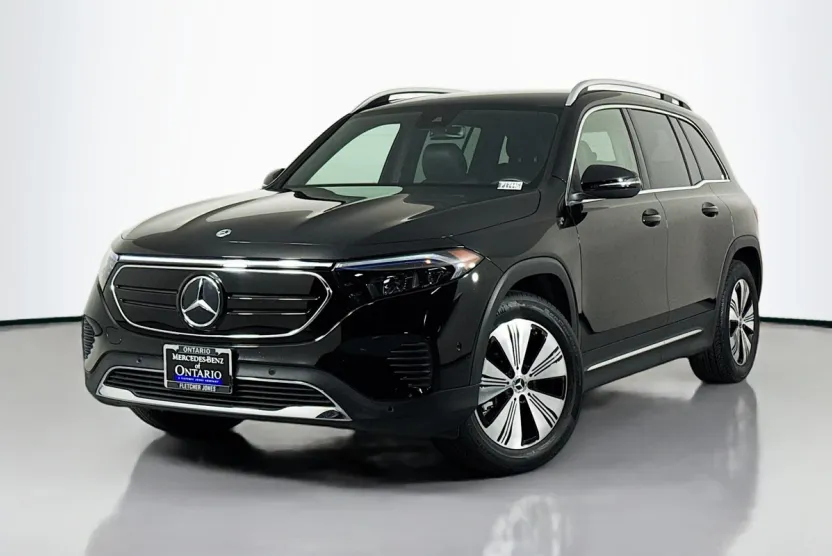 2023 Mercedes Benz EQB 300 4MATIC photo 1
