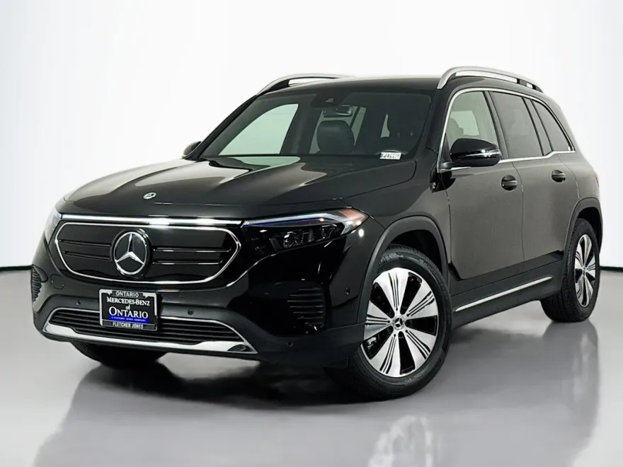 2023 Mercedes Benz EQB 300 4MATIC photo 1