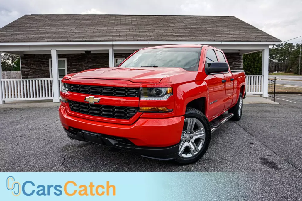 2016 Chevrolet Silverado 1500 Custom photo 1