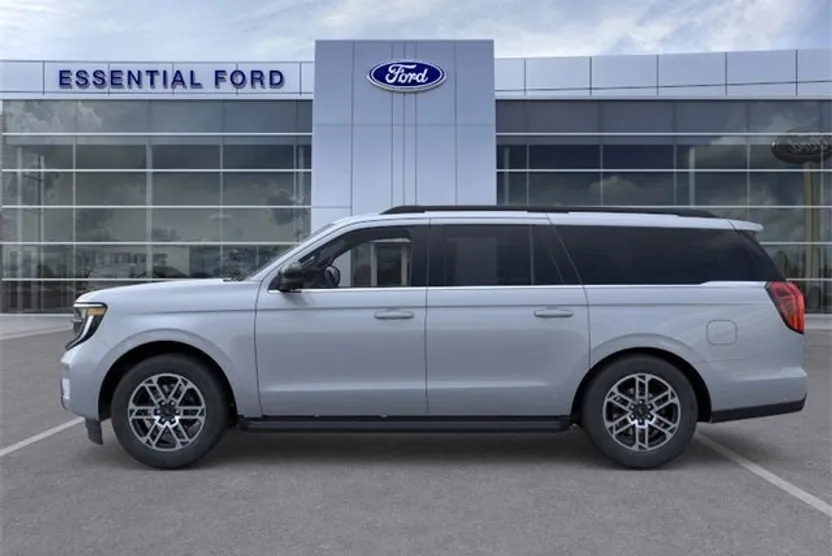 2025 Ford Expedition MAX photo 1