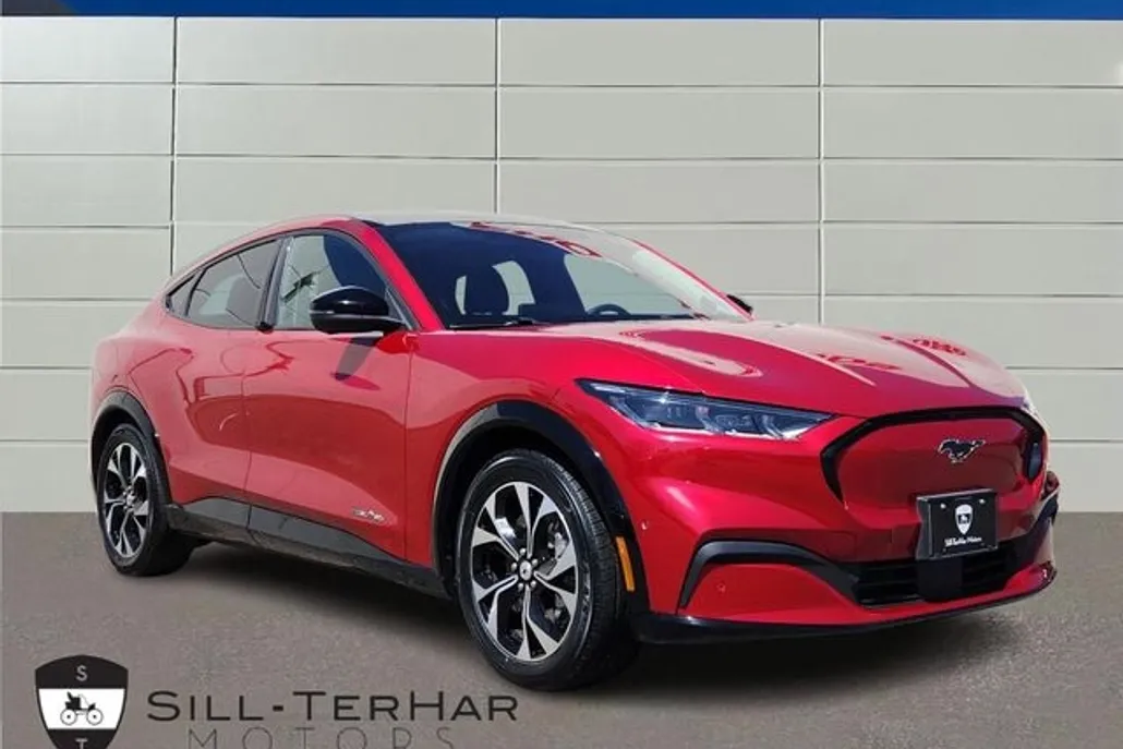 2021 Ford Mustang Mach-E Premium photo 1