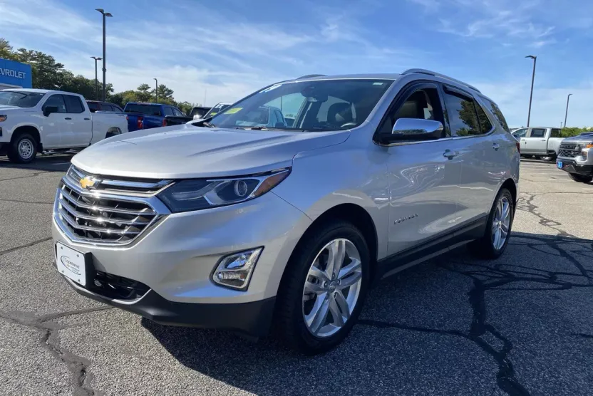 2019 Chevrolet Equinox Premier photo 1