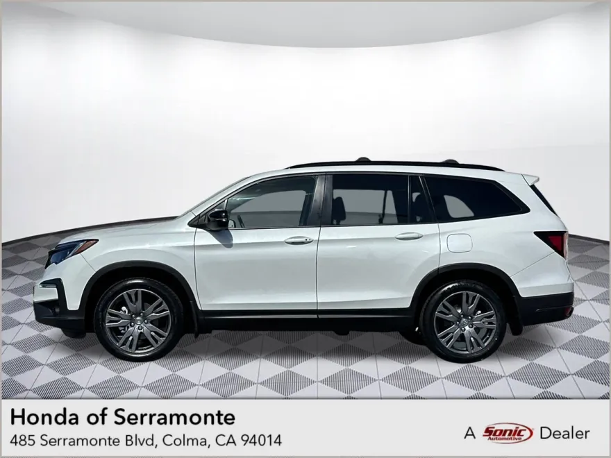 2022 Honda Pilot Sport photo 1