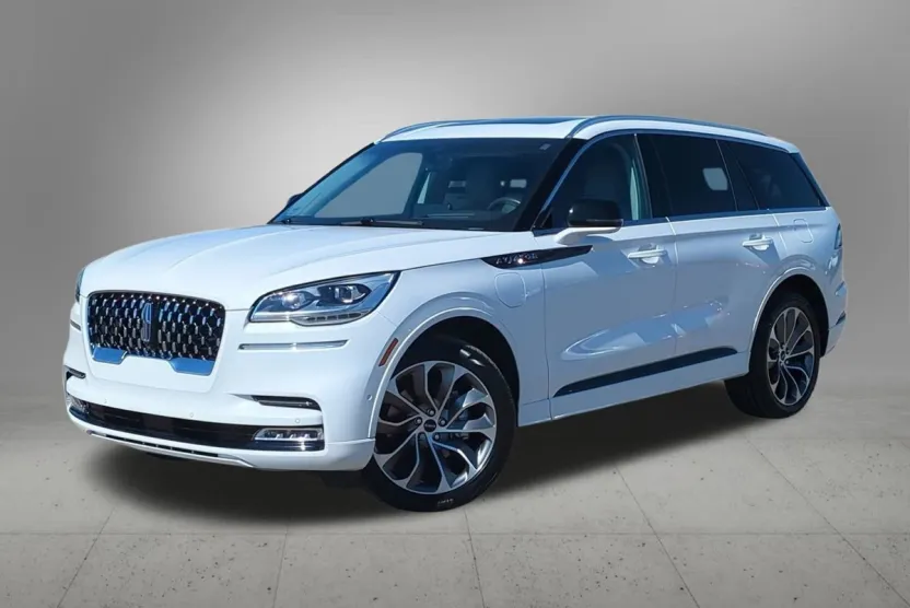 2023 Lincoln Aviator Grand Touring photo 1
