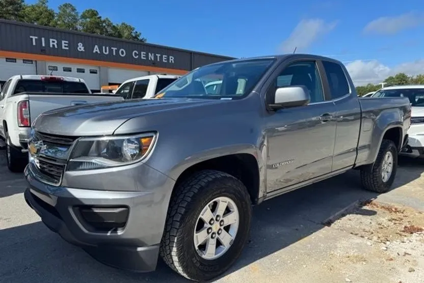 2018 Chevrolet Colorado Work Truck photo 1