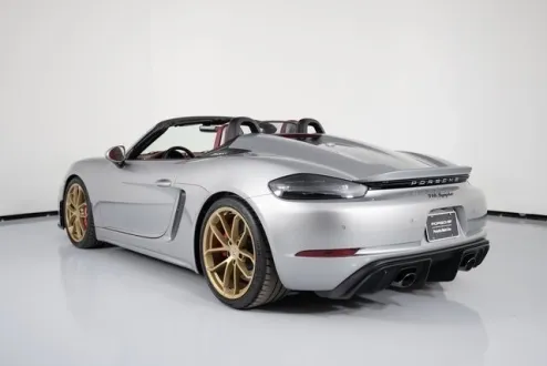 2022 Porsche Boxster Spyder photo 3