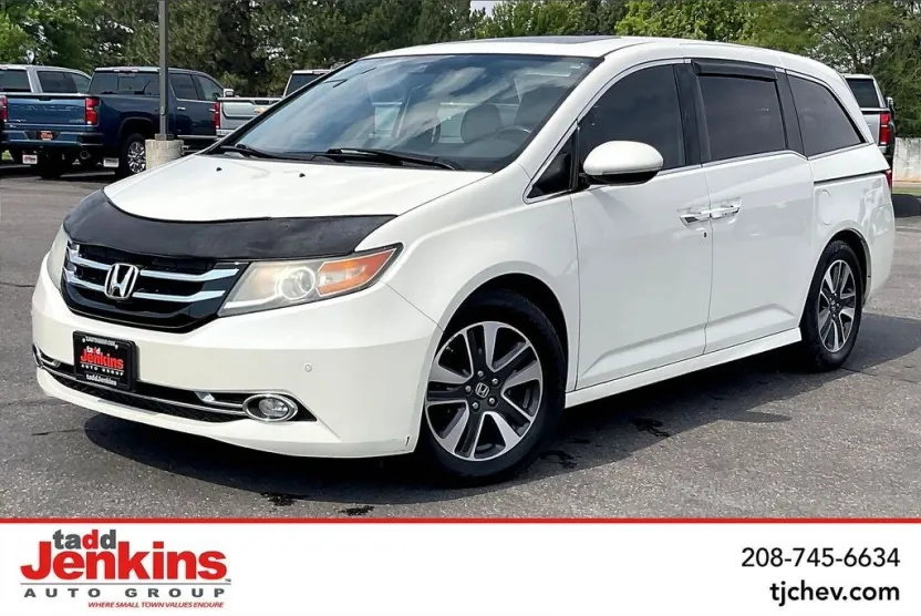 2015 Honda Odyssey Touring Elite photo 1