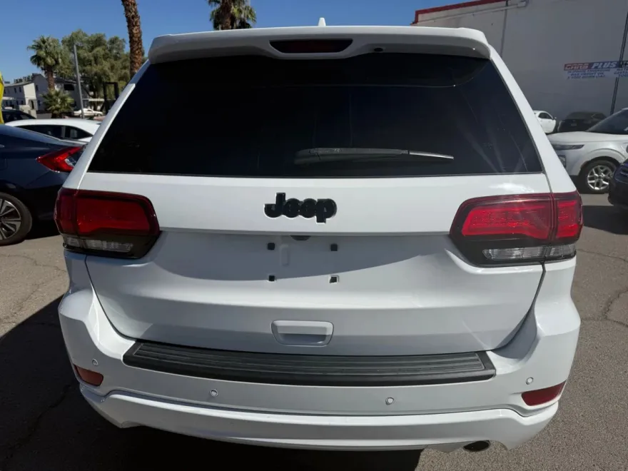 2019 Jeep Grand Cherokee Altitude Sport photo 1