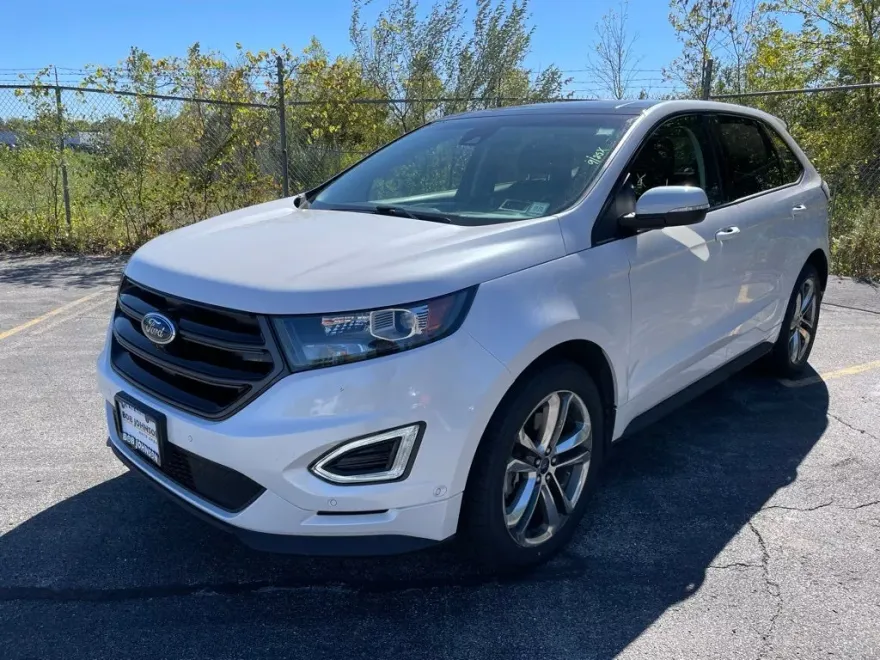2018 Ford Edge Sport photo 1
