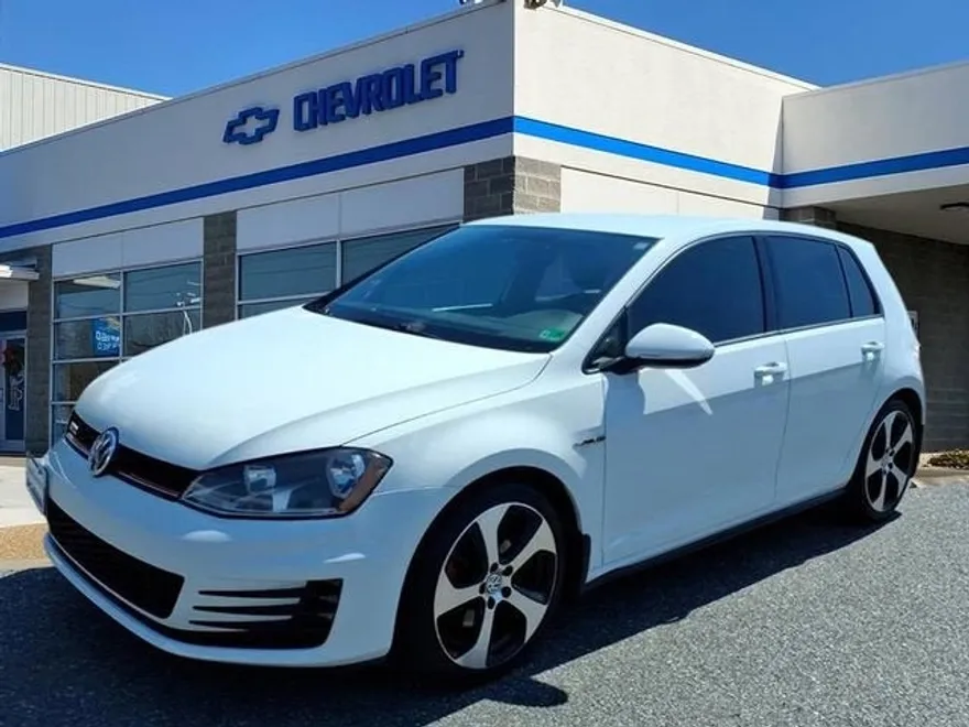 2016 Volkswagen Golf GTI S photo 1