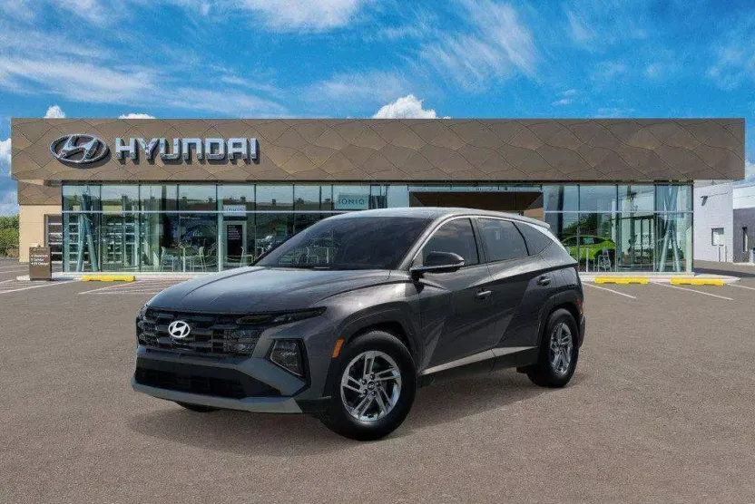 2026 Hyundai Tucson SE photo 1