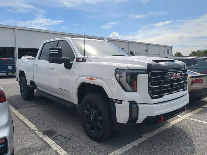 2024 Gmc Sierra 2500 HD AT4 photo 1