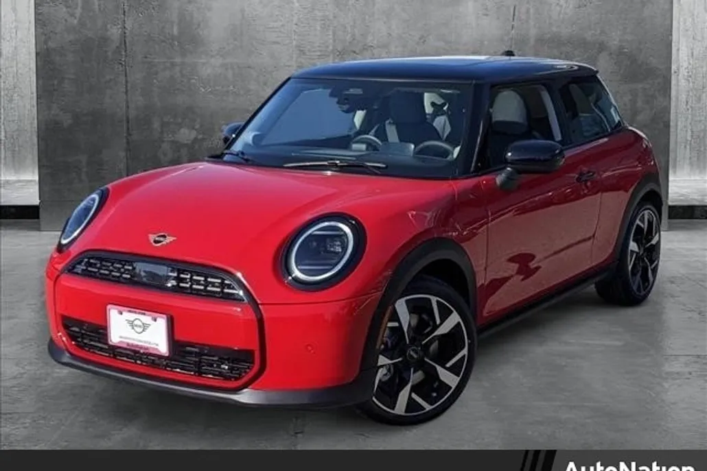 2025 Mini Cooper Signature photo 1