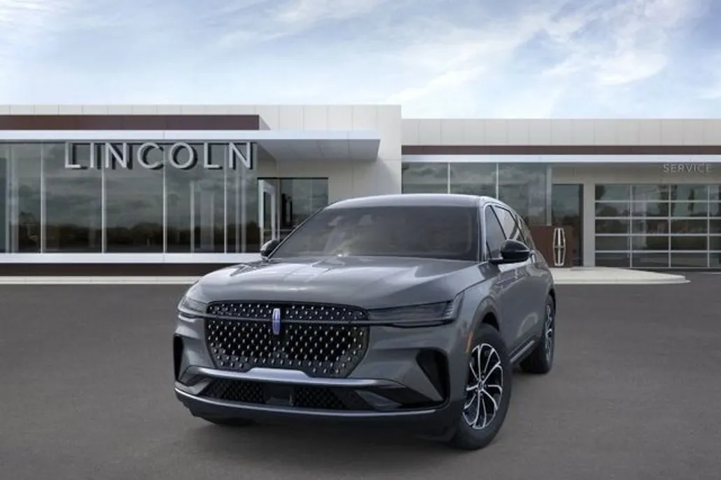 2025 Lincoln Nautilus Premiere photo 1