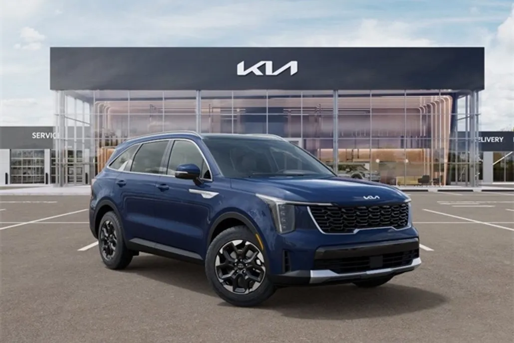 2025 Kia Sorento S photo 1