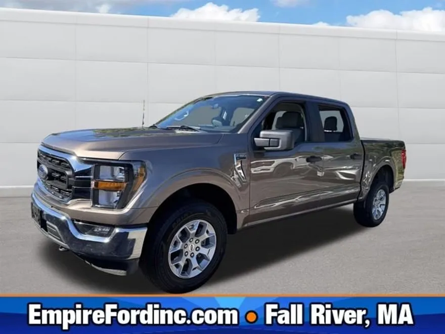 2023 Ford F-150 XLT photo 1