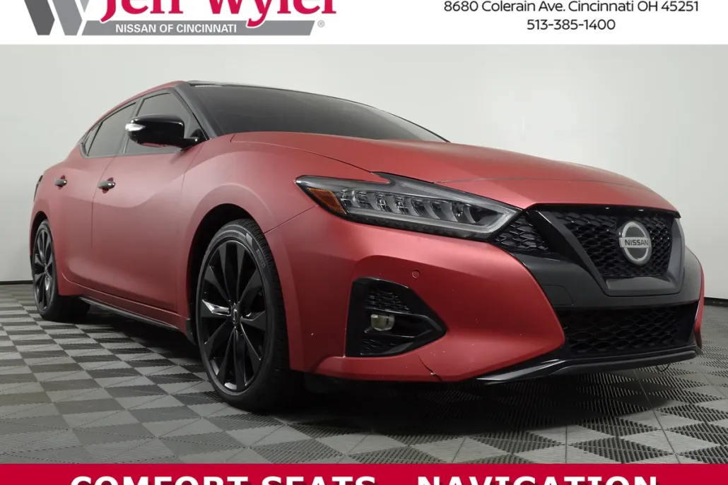 2022 Nissan Maxima SR photo 1