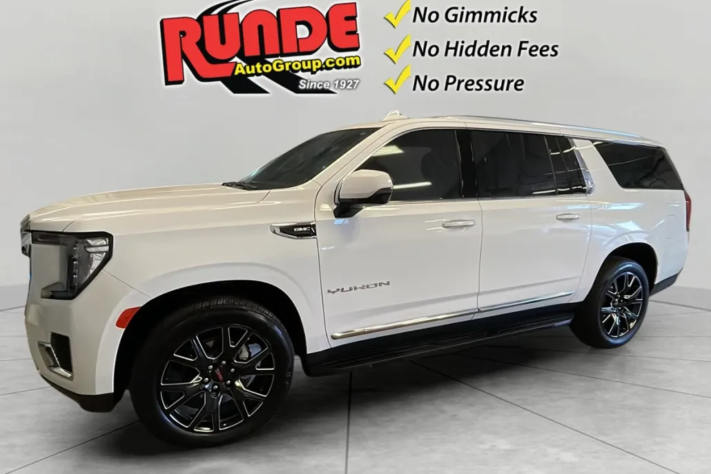 2024 Gmc Yukon XL SLT photo 1