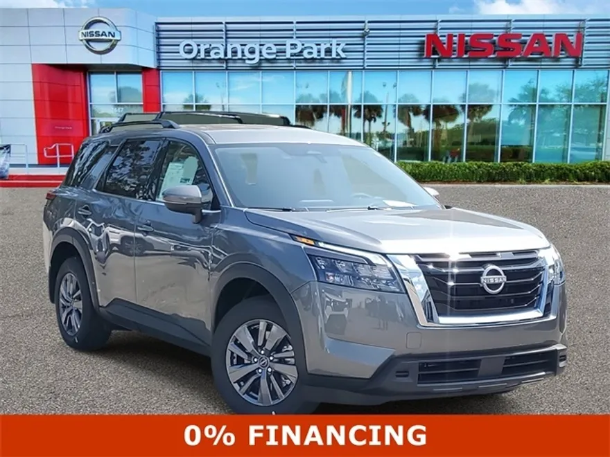2025 Nissan Pathfinder SV photo 1