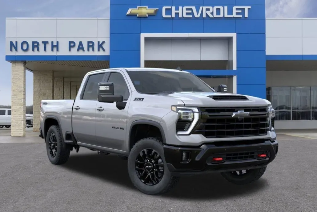 2026 Chevrolet Silverado LT photo 1