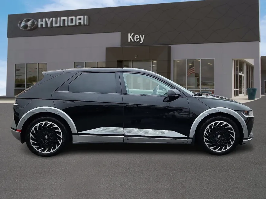 2022 Hyundai Ioniq 5 Limited photo 1
