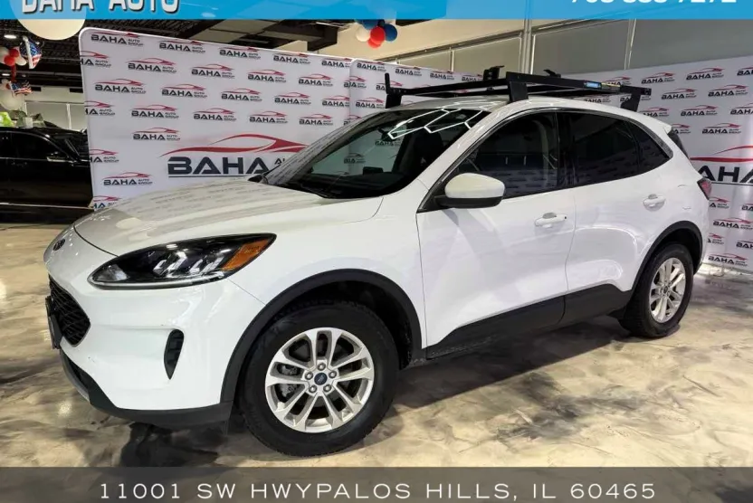 2020 Ford Escape SE photo 1