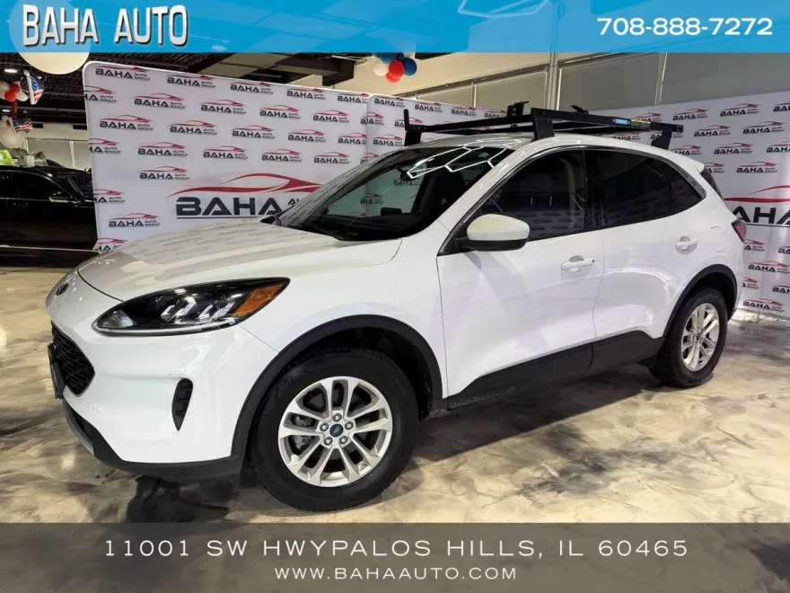 2020 Ford Escape SE photo 1