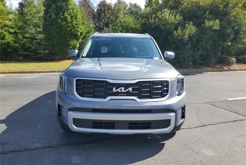 2025 Kia Telluride S photo 1