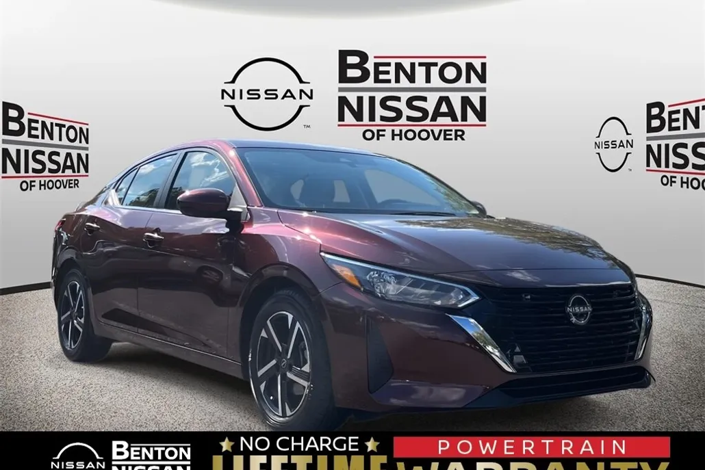 2024 Nissan Sentra SV photo 1