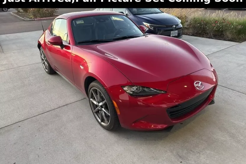 2023 Mazda MX-5 Miata RF Miata Grand Touring photo 1