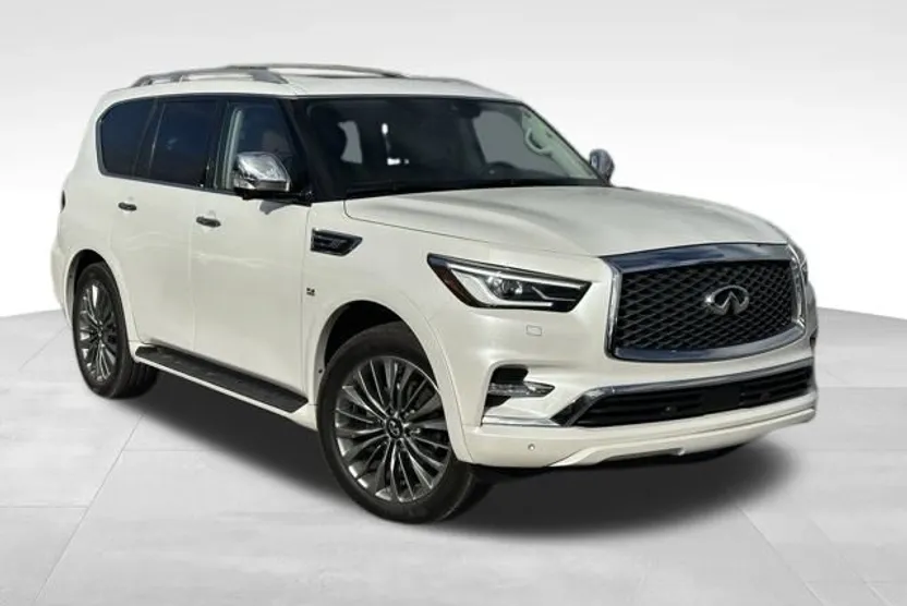 2018 Infiniti QX80 Base photo 1