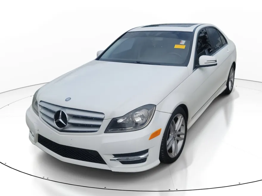 2013 Mercedes Benz C 250 Sedan photo 1