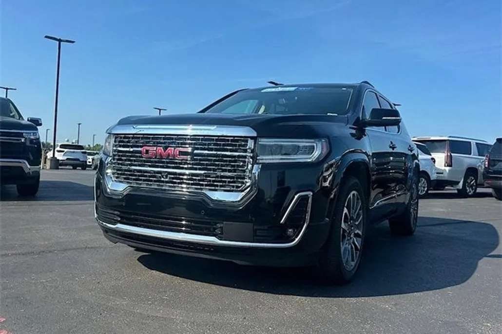 2022 Gmc Acadia Denali photo 1