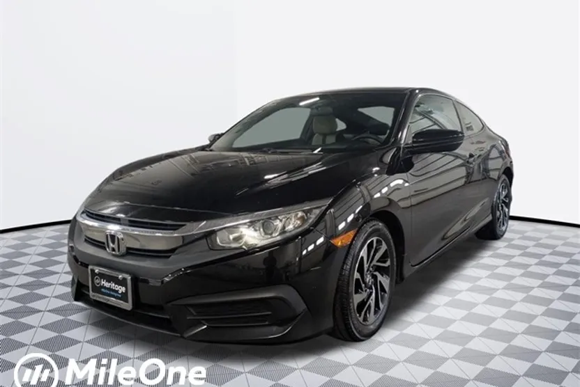 2017 Honda Civic photo 1