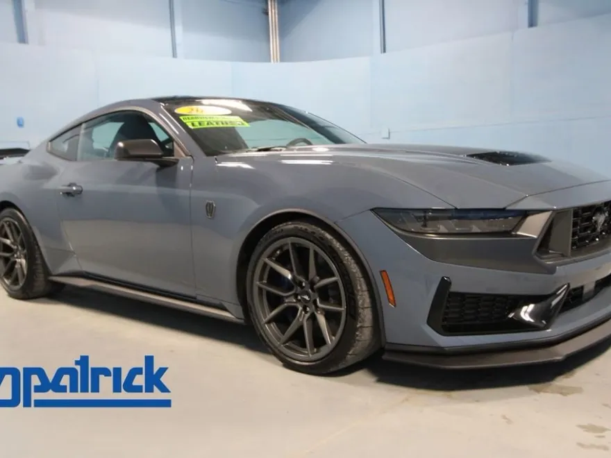2025 Ford Mustang Dark Horse photo 1