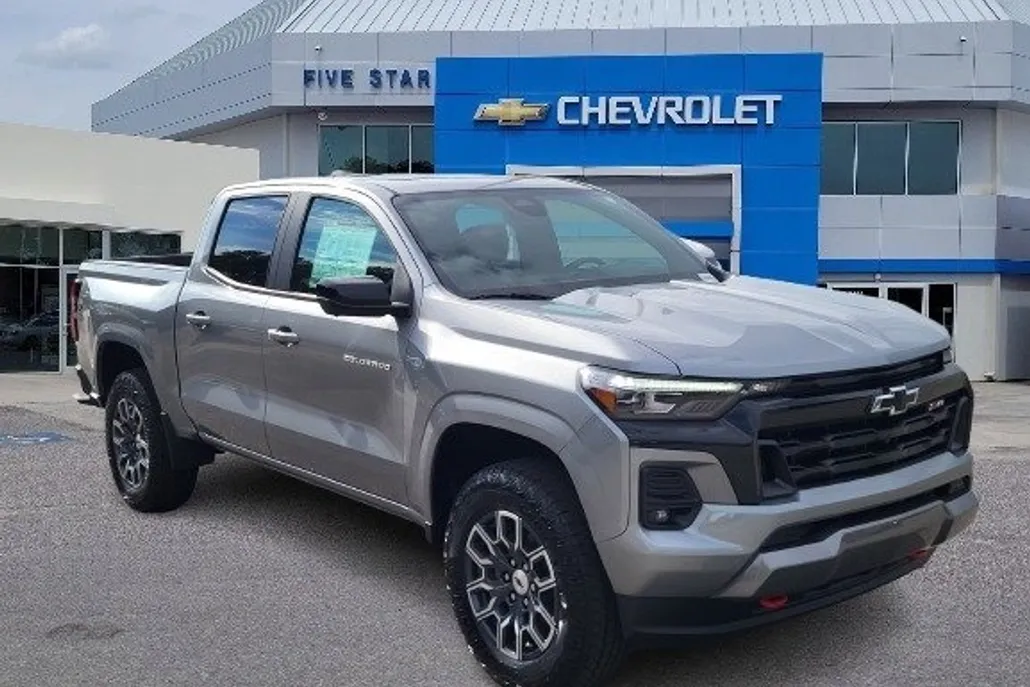 2026 Chevrolet Colorado Z71 photo 1