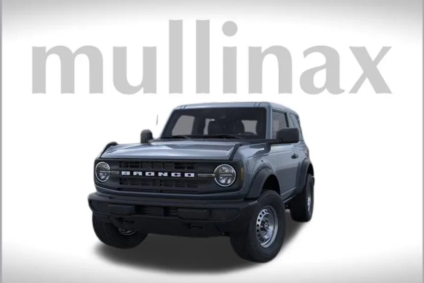 2025 Ford Bronco Base photo 1
