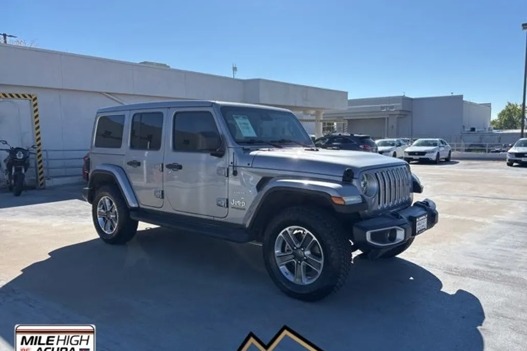 2020 Jeep Wrangler Unlimited Sahara photo 1