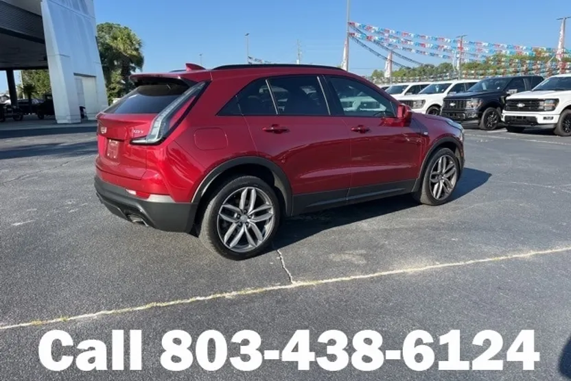 2019 Cadillac XT4 Sport photo 1